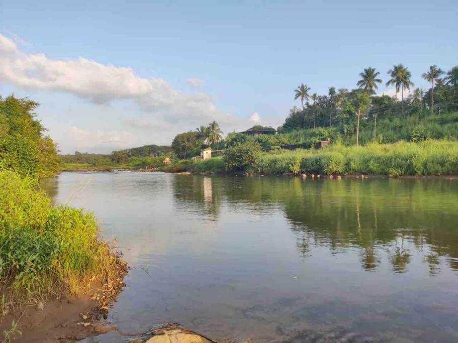 Lobville Homestay Karjat Zewnętrze zdjęcie